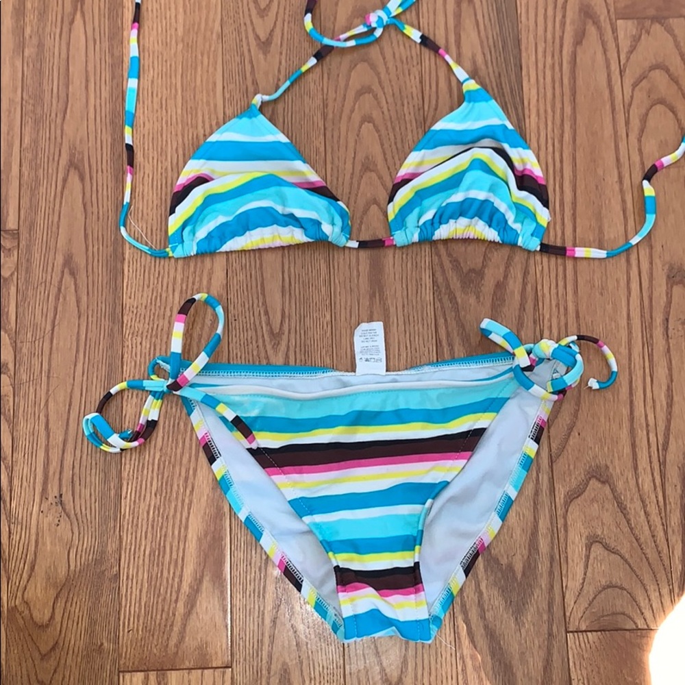 Bathing suit